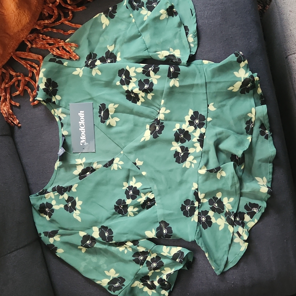 Modcloth Peplum Top